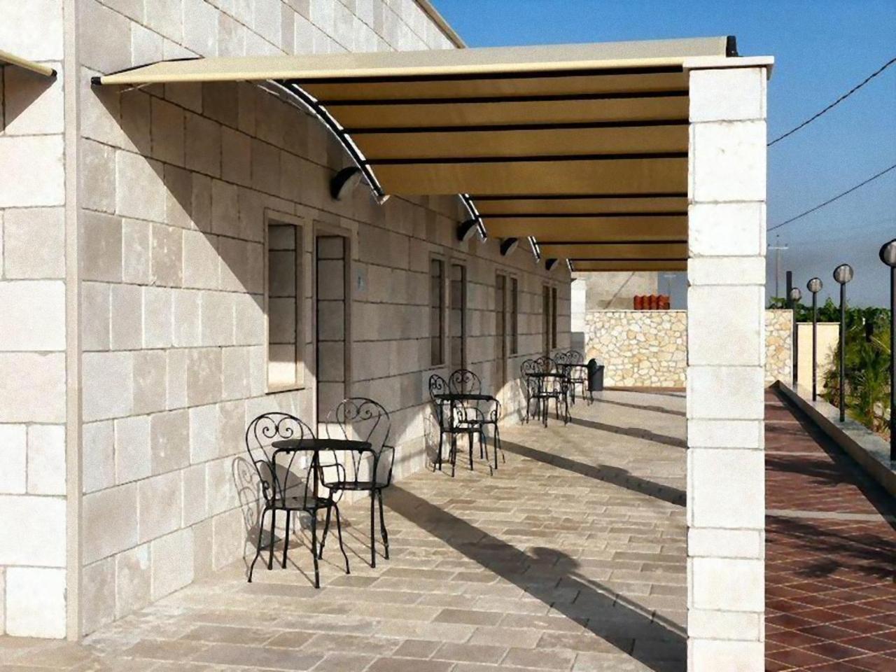 Residence Bandiera Gialla มาร์เกริตา ดิ ซาวอยา ภายนอก รูปภาพ